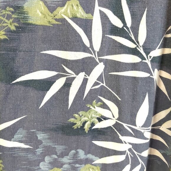 Danielle Men's Linen Blend Gray Hawaiian Island Aloha Button Front Shirt - Picture 4 of 9